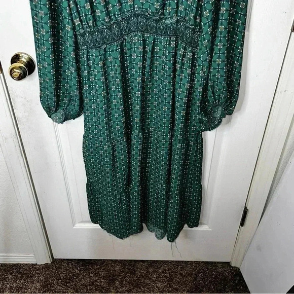 NWT MAX STUDIO Green Geo Print Flowy Midi Dress Extra Large Originally $175 - Picture 3 of 7